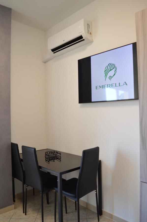 Emerella Guest House Siderno Beach Buitenkant foto
