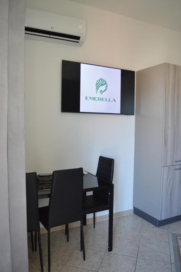 Emerella Guest House Siderno Beach Buitenkant foto