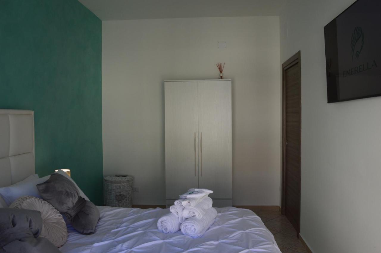 Emerella Guest House Siderno Beach Buitenkant foto