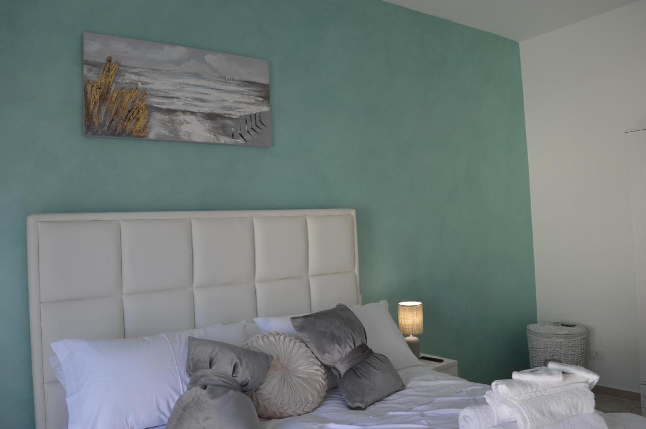Emerella Guest House Siderno Beach Buitenkant foto