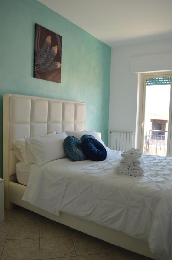 Emerella Guest House Siderno Beach Buitenkant foto
